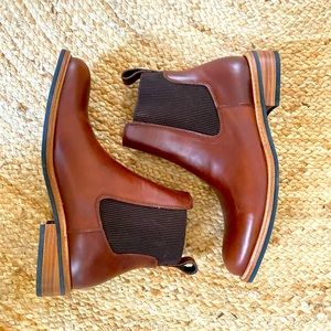 NEW Nisolo All-Weather Chelsea Boot in Brandy Size 9.5